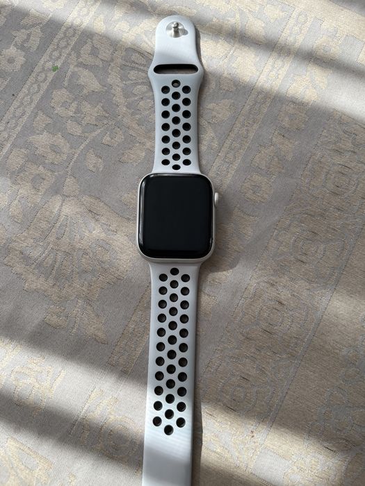 Apple watch series 4 nike+ 44mm