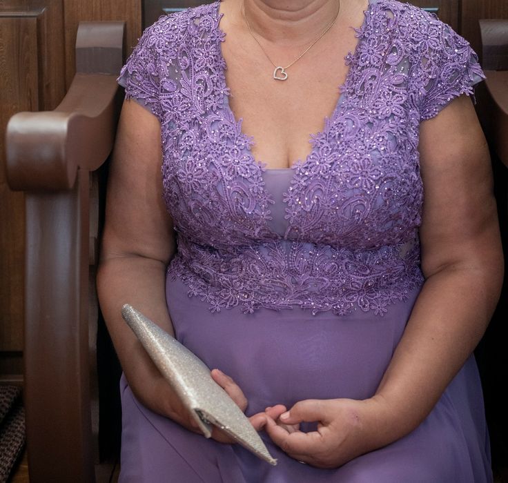 Vând rochie elegantă mărimea 50