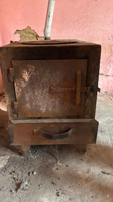 Печка для дома (уголь)