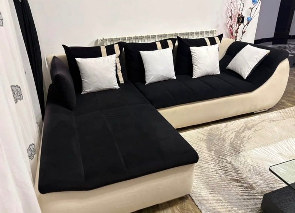 Vând mobilă living