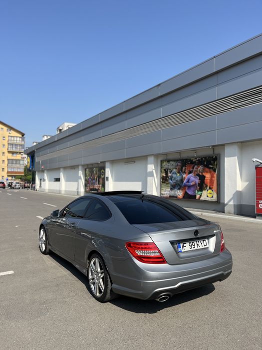 Mercedes Benz c220 coupe