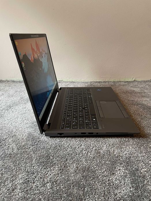 i7 - 11850H, RTX 3000 6GB, 32GB RAM, 1TB NVMe SSD M.2 - HP Zbook Fury G8 - 15.6'' IPS FHD