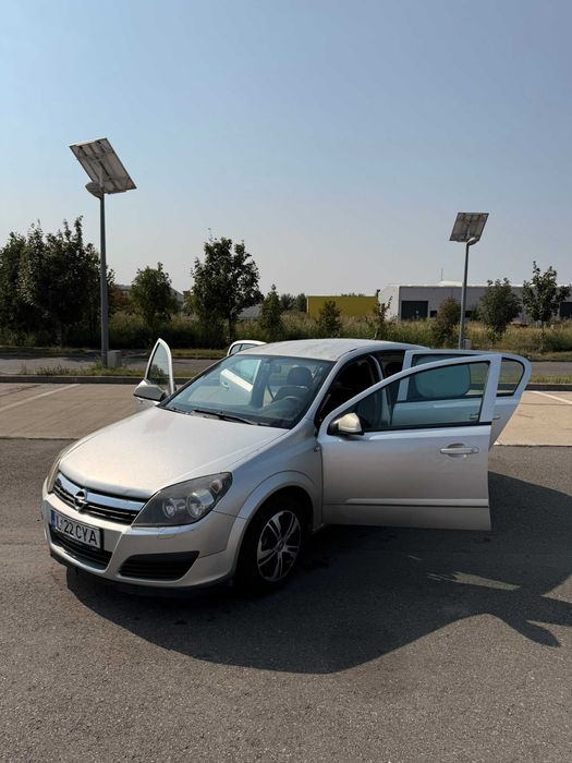 Autovehicul Opel Astra H 1.4 benzina
