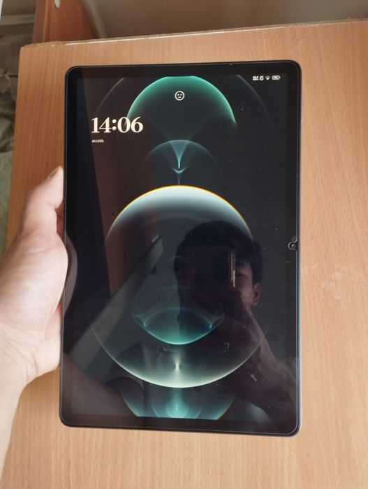 Redmi Pad Se sotiladi. Holati yangi