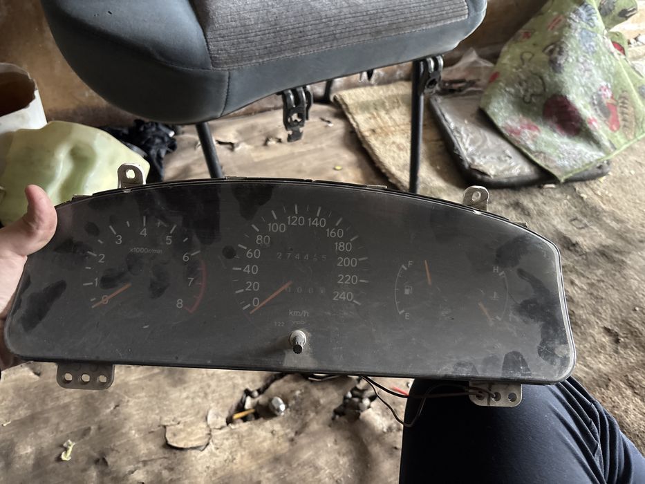 Тайта карина е запчасть