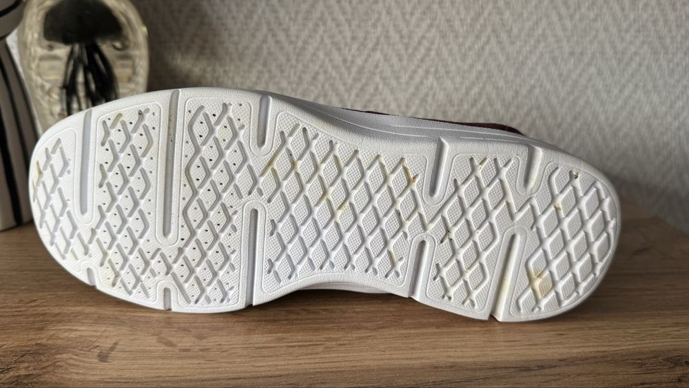 Дамски маратонки Vans номер 36