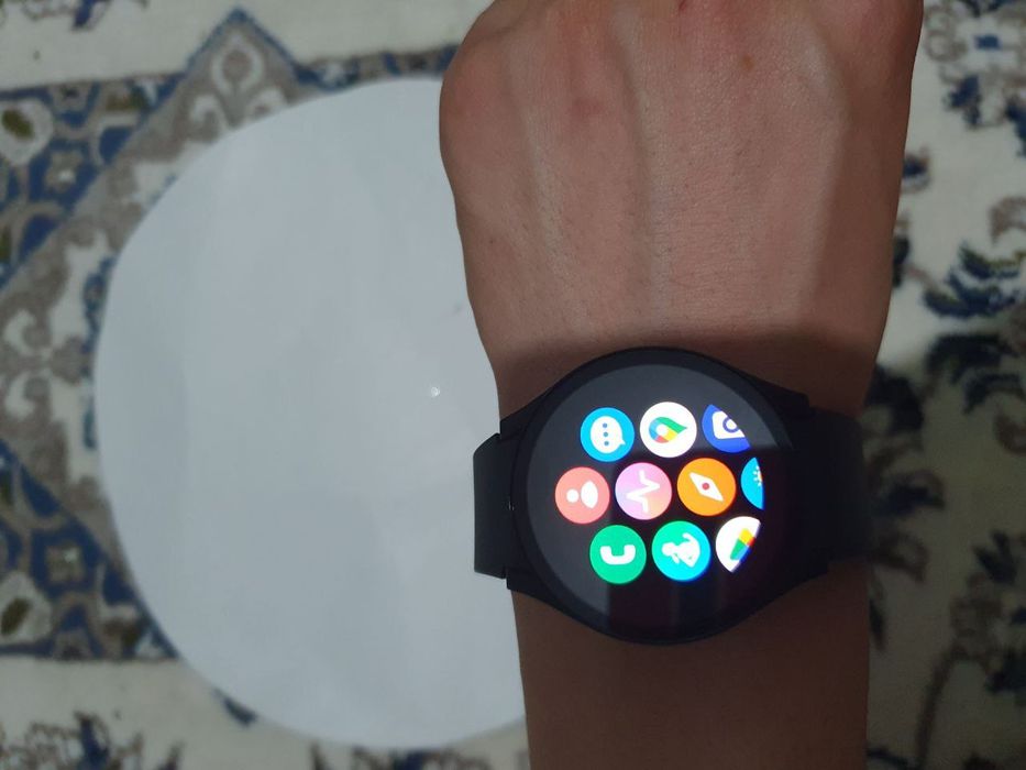 Watch  5. 1 yil garantiya