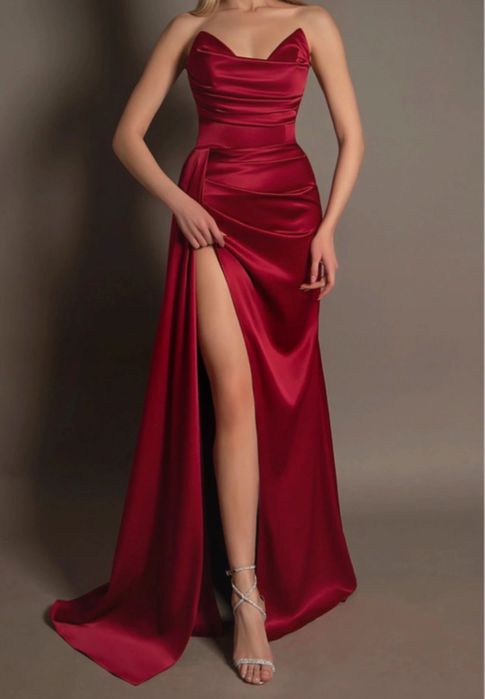 Rochie elegantă din satin