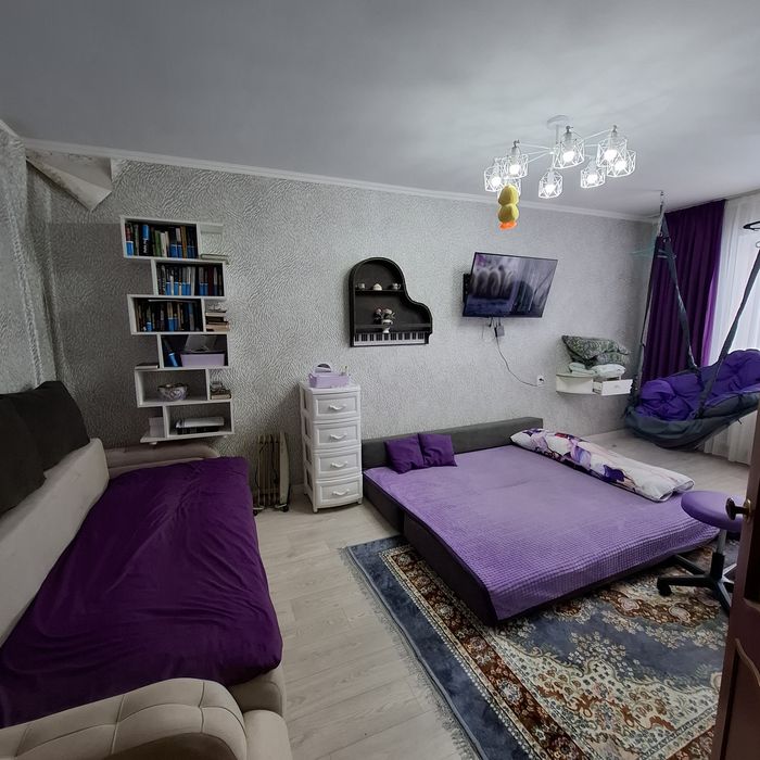 Продам 1 комн.кв, 8 мкр, 35 кв.м