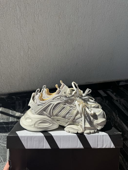 Adidasi Adidas Xlg bej mărimea 36,37,38,39