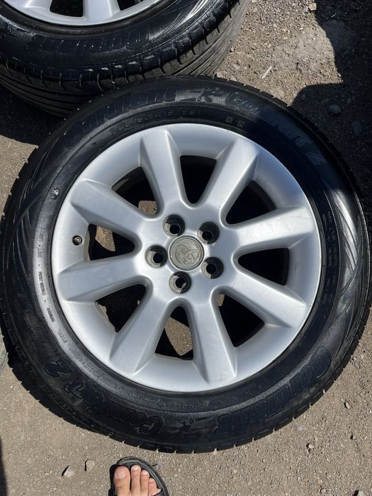 Продается шина месте дисками