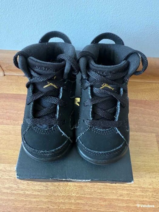 Nike Jordan Retro 6 size 19.5