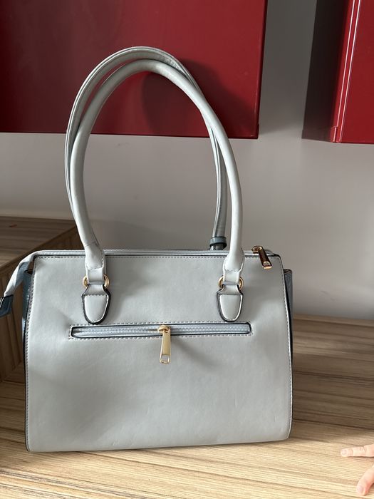 Geanta albastra eleganta