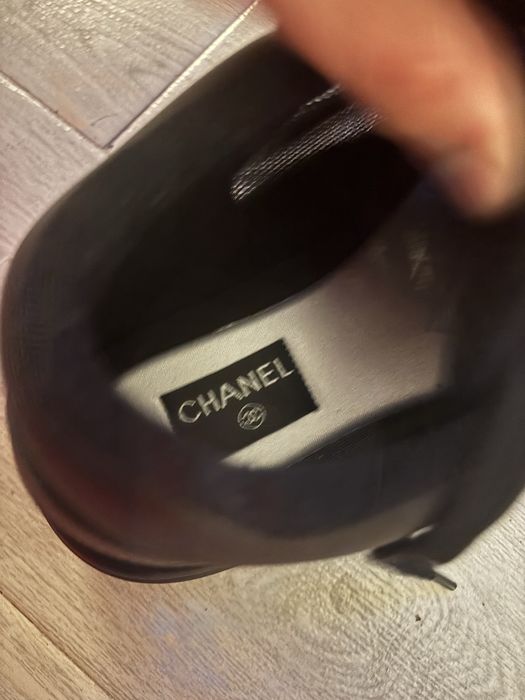 Pantofi Chanel Runner Black leather mesh