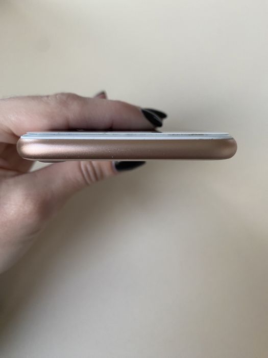 iPhone 8 rose gold