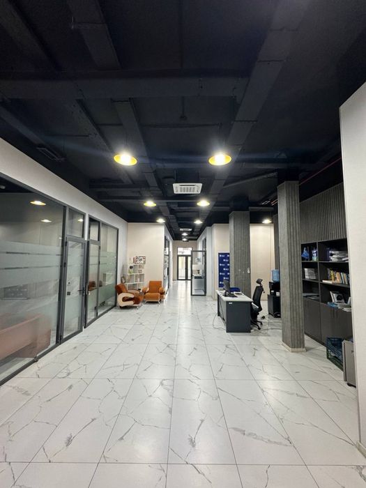 Мукимий нежилое помещение 520кв.м евро ремонт с арендатор срочно