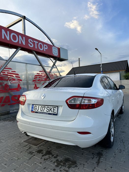 Vand Renault Fluence 1.6 benzina + GPL