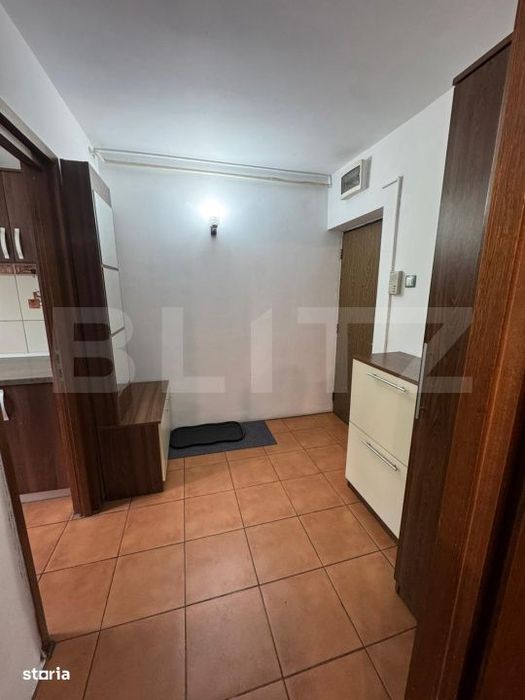 Apartament 2 camere, 46 mp, semidecomandat, zona Ultracentral