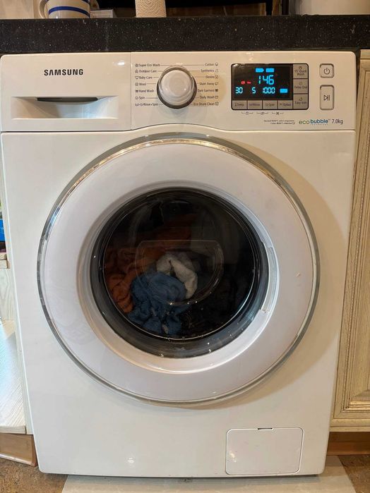 Пералня Samsung Eco Bubble WF70F5E5W2W 7 КГ