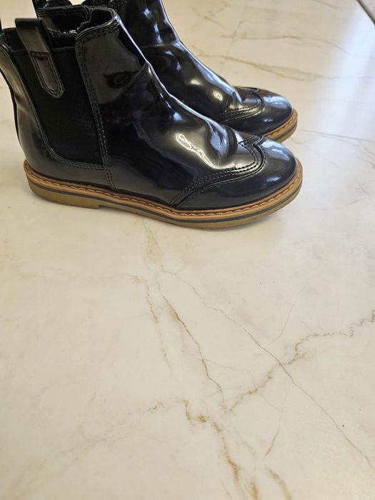 Ghete Zara, lacuite fetita marimea 30