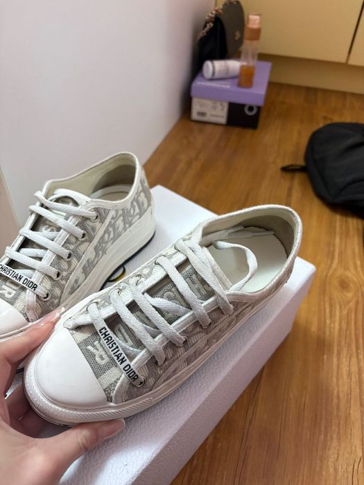 Dior сиви кецове