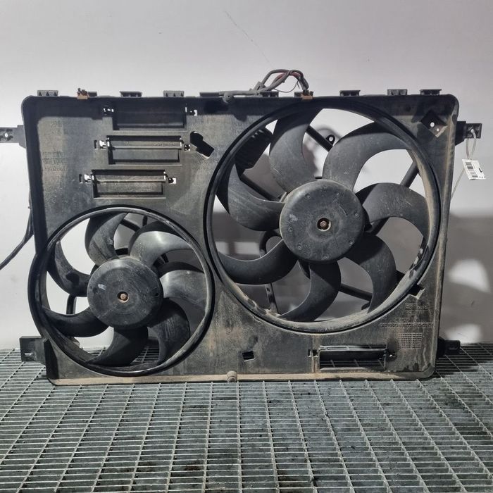 Electroventilator Land Rover Freelander 2 Facelift 2.2 Diesel 2010 - 2012 150CP Manuala ...