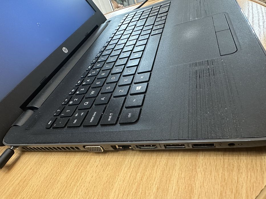 Laptop HP250 G5  gri  SSD