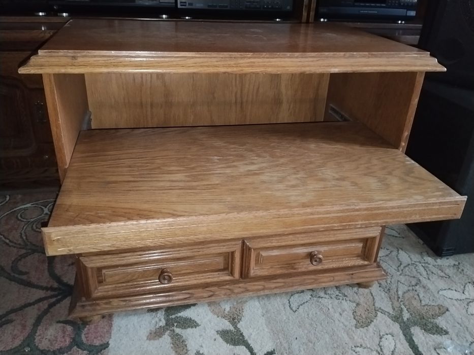 Comoda- măsuță TV