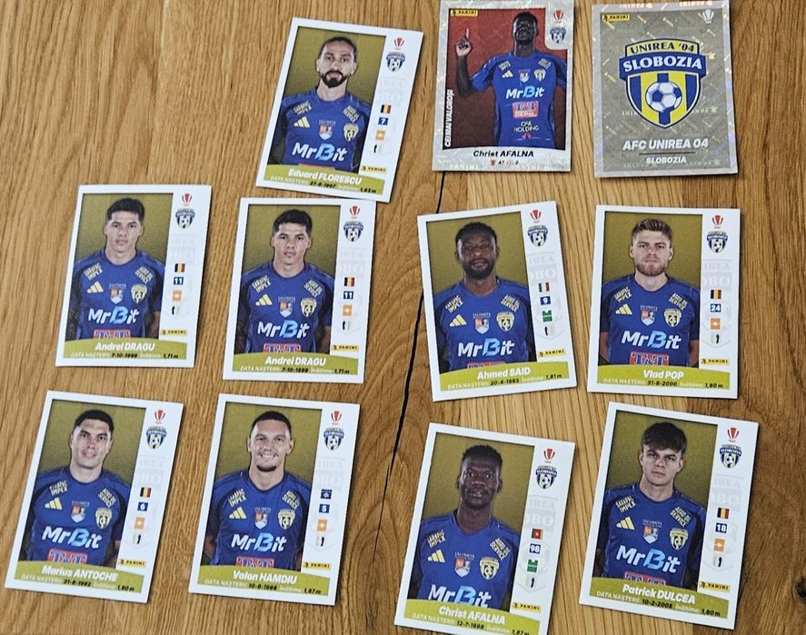 Vând cartonașe fotbaliști – Colecția Superliga 2026