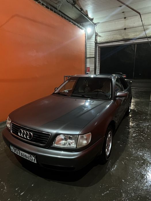 Продам Audi a6 c4