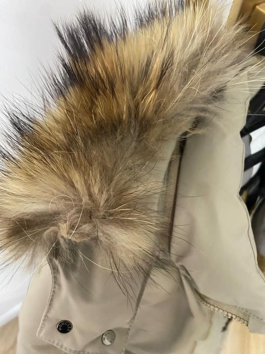 Детский пуховик р.р 120