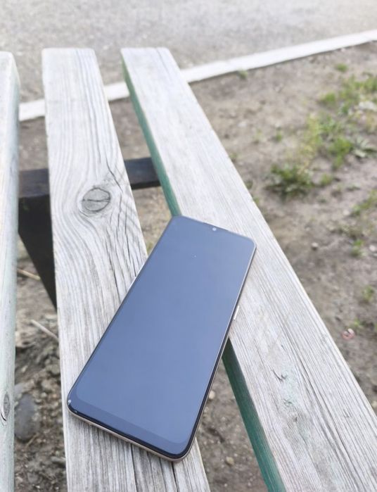 Продам Oppo A5 2020 в отс