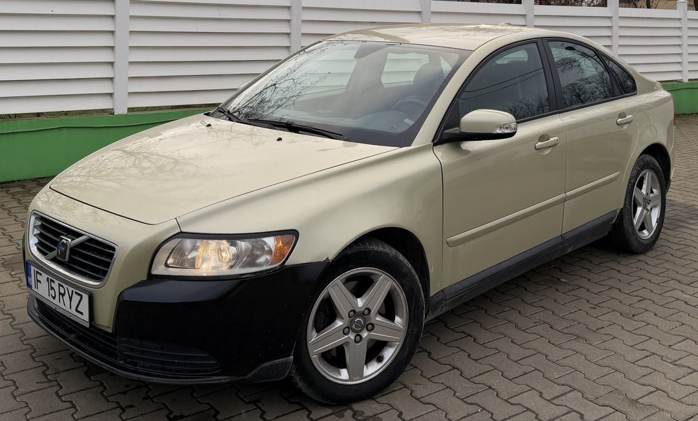 Volvo S40  2,0 Diesel Automat  2009