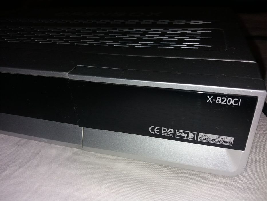 OPENBOX Цифровой Тюнер сотилади