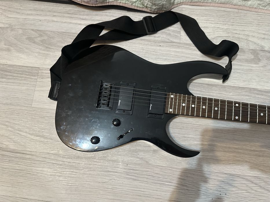 Продам электрогитару ibanez gio