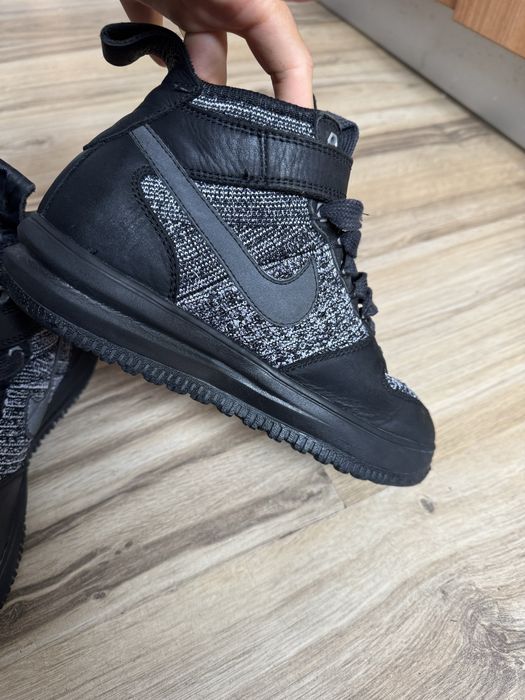 Оригинални кецове Nike Lunar Force1 Flyknit ! 37,5 н