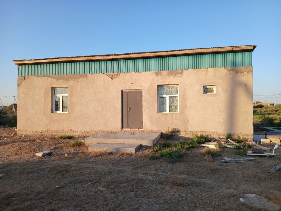 Продается времянка с хозпостроикой