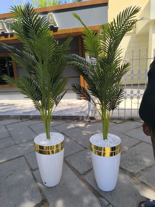 Искусственный цветы