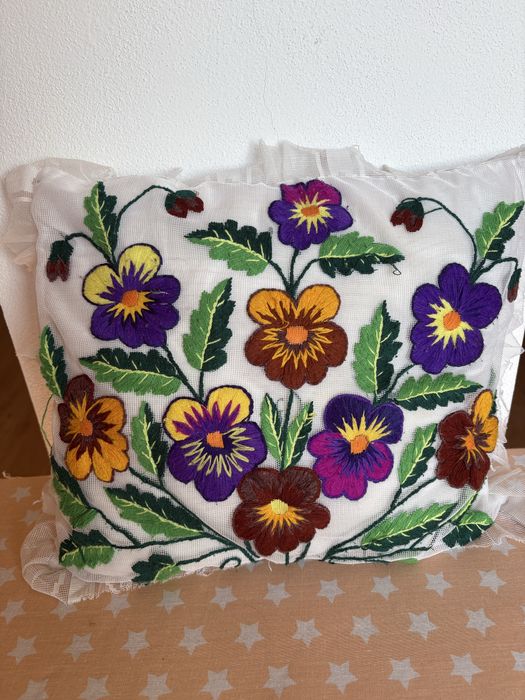 Perna traditionala plus o fata de perna