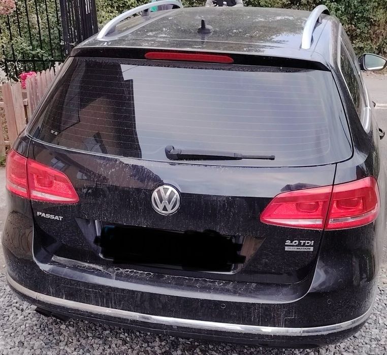 Vand VW Passat B7 2011 DSG 2.0 TDI