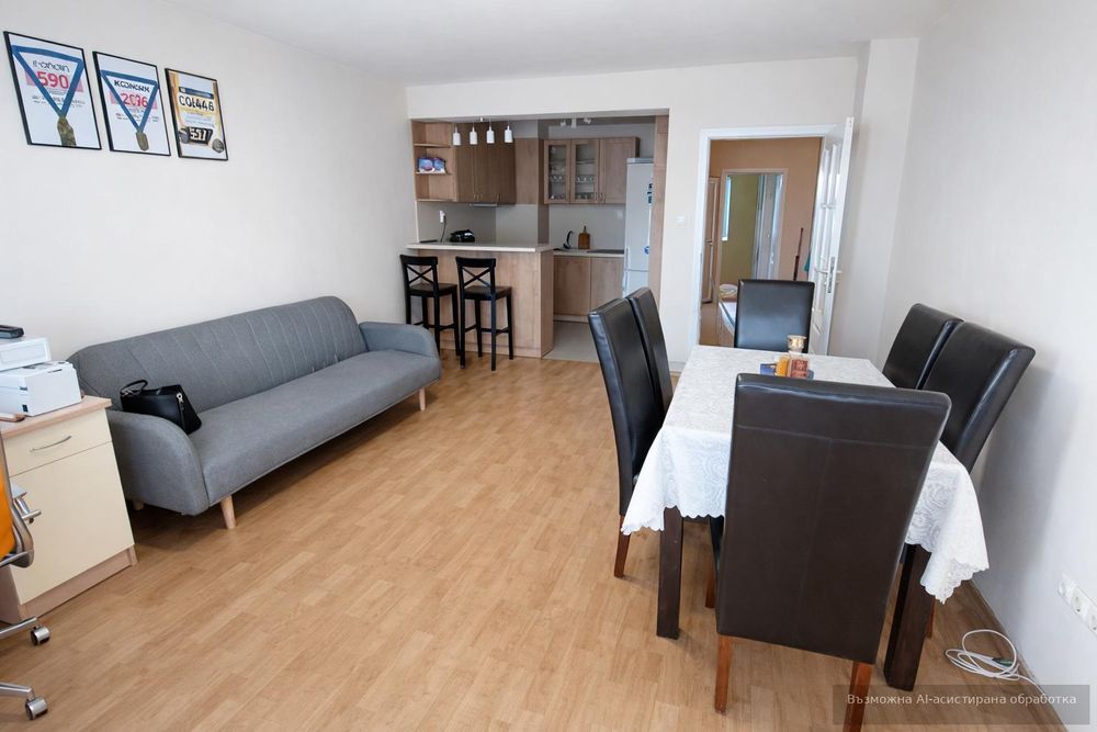 Дава се под наем Двустаен апартамент в Пловдив, Гагарин - 70 кв.м за 458.49 € - Снимка #1