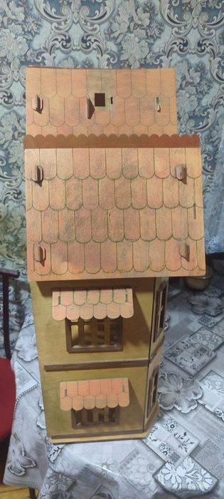 Домик для кукол продам