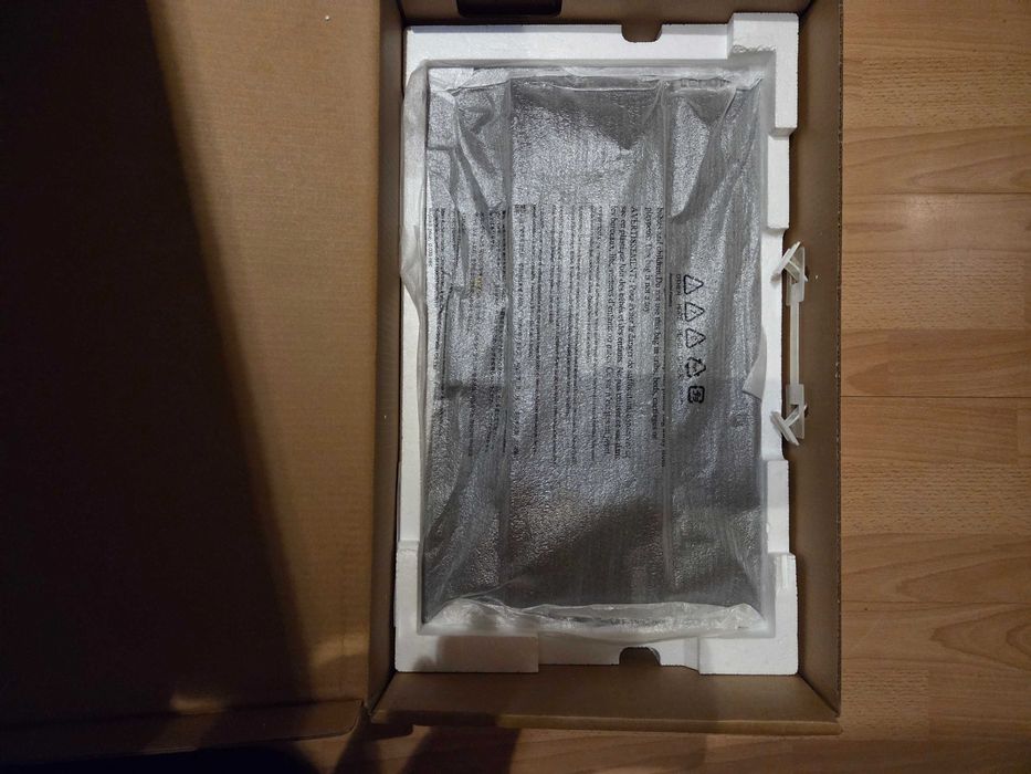 Монитор 21.5" Lenovo ThinkVision S22e-20 - 2 броя, или по отделно