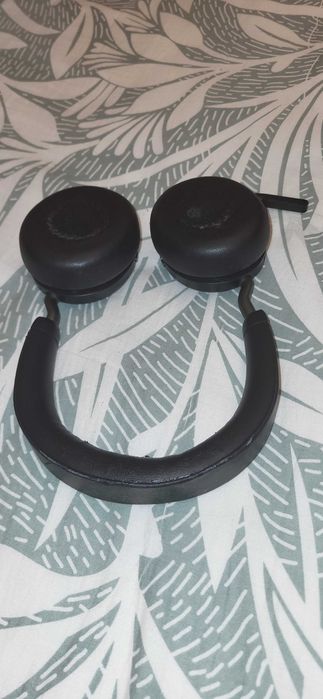 Jabra Evolve2 75  casti fuctionale cu microfon urme de uzura 230 lei