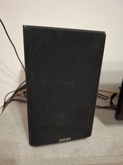Boxe Edifier R980T - 24W 2.0