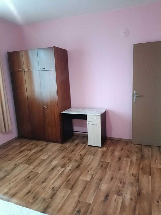 Дава се под наем Тристаен апартамент в София, Банишора - 90 кв.м за 530 € - Снимка #3