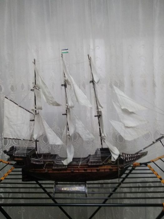 Корабль сувенирный, ручная работа.