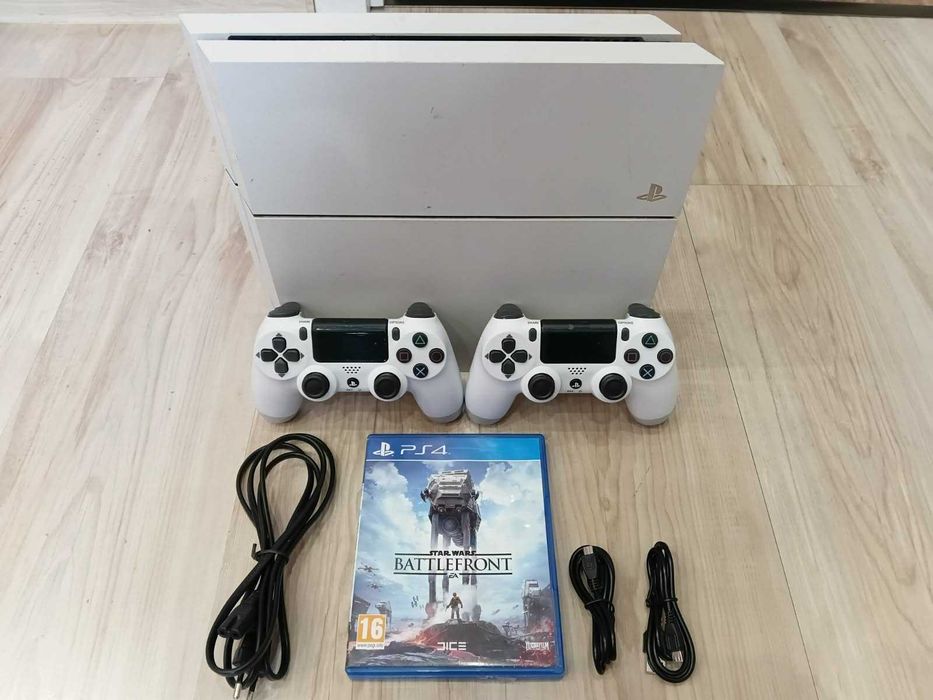 PS4  500GB – Бял, Лимитиран | PlayStation 4 | Отличен комплект