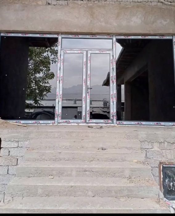 Akfa rom eshik va vitraj