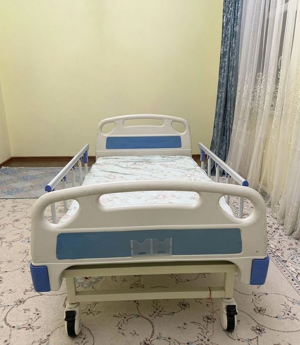 Медицинский кровать